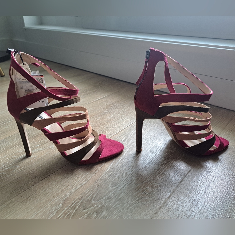 Zara Strappy Sandals size 37-6.5 - Picture 2 of 10